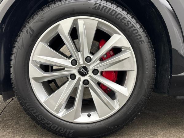 Audi Q6 e-tron Matrix Pano B&O AHK Massagesitz Kamera