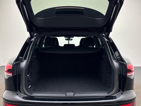 Audi Q6 e-tron Matrix Pano B&O AHK Massagesitz Kamera