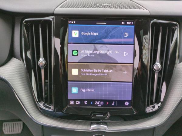 Volvo XC60 B5 (Benzin) Plus Dark AWD Automatik Bluetooth