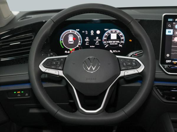 Volkswagen Tiguan Life 1.5eHybrid +AHK+MAX:118KM+