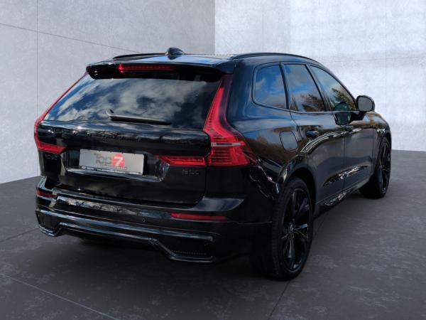 Volvo XC60 B5 (Benzin) Plus Black Edition AWD Automatik