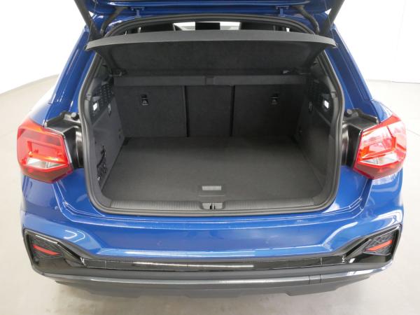 Audi Q2 35 TFSI S tro. S line LED virt. Cock. NAVI+