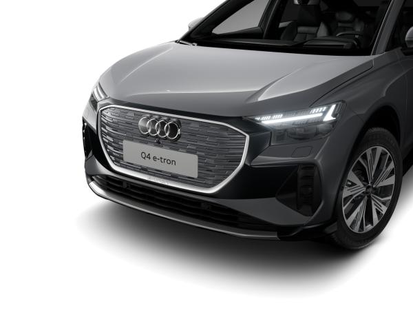Audi Q4 e-tron Q4 Sportback 45 e-tron Matrix Navi AHK Sound ACC