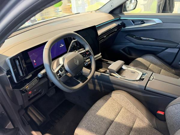 Renault Austral AUSTRAL Techno Mild Hybrid 150 Automatik | SOFORT VERFÜGBAR | Premium Winter-Paket | Funktionalitäts