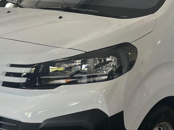 Peugeot Expert Elektro Standard 49kWh - 100 KW - Bestellfahrzeug- Lieferzeit ca. 3-4 Monate