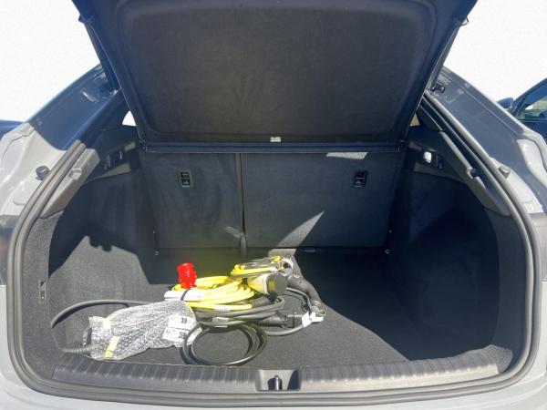 Audi Q4 e-tron Q4 Spb. 45 e-tron qu. - S line - NAVI - AHK