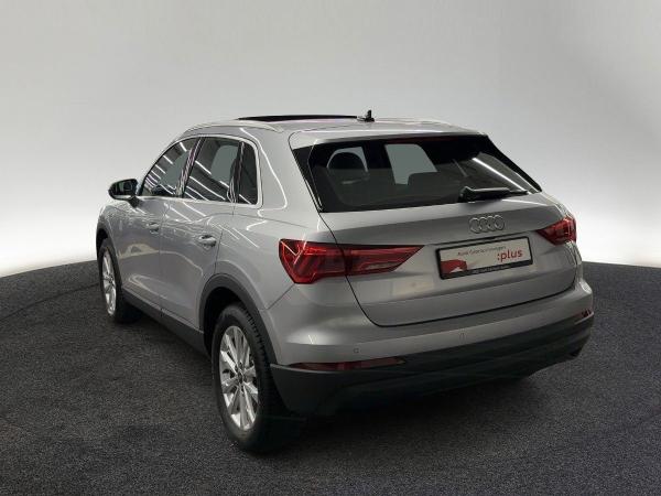 Audi Q3 TFSI e 45 e S tr. PDC LED NAVI VIRTUAL PANO