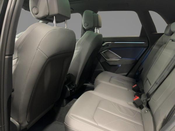 Audi Q3 45 TFSI e S tr. RFK LED NAVI VIRTUAL PANO