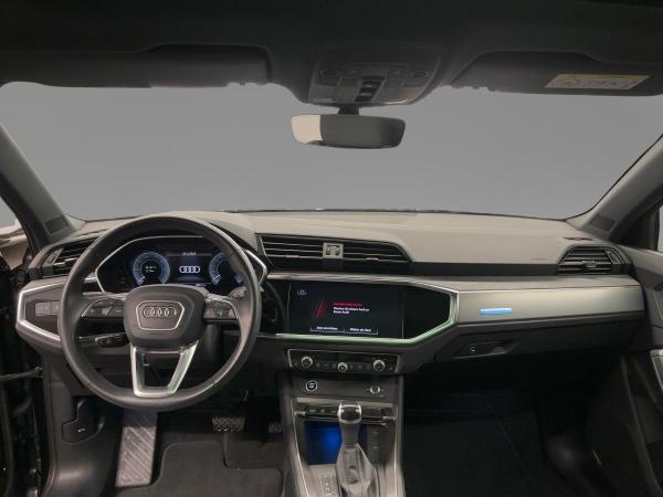 Audi Q3 45 TFSI e S tr. RFK LED NAVI VIRTUAL PANO