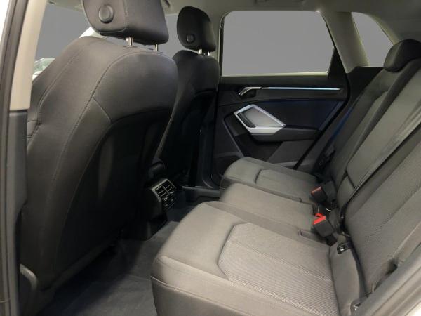 Audi Q3 advanced 35 TFSI S tr. VIRTUAL RFK LED NAVI