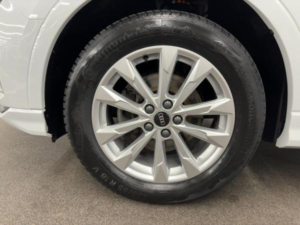 Audi Q3 advanced 35 TFSI S tr. VIRTUAL RFK LED NAVI