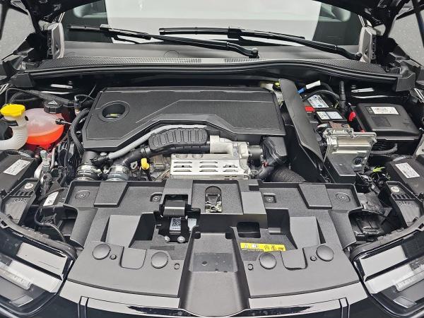 Alfa Romeo Junior IBRIDA 1.2 VGT 48V-HYBRID INTENSA