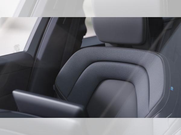 Volvo XC60 Black Edition Plus B5 Benziner *sofort verfügbar*