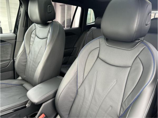 Volkswagen Tiguan R-Line 2.0 l TDI 4MOTION DSG 4Motion Pano