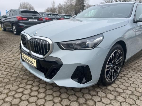BMW 520 d M Sport touring/Navi/HUD/StandHZG/AHK/ACC