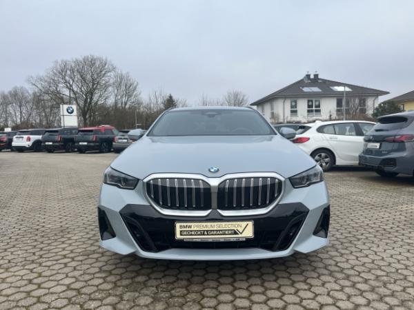 BMW 520 d M Sport touring/Navi/HUD/StandHZG/AHK/ACC