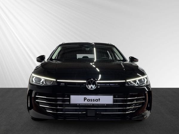 Volkswagen Passat Elegance 2,0 l TDI SCR 150 PS 7-Gang-DSG Navi + AHK + WR - Gewerbekunden