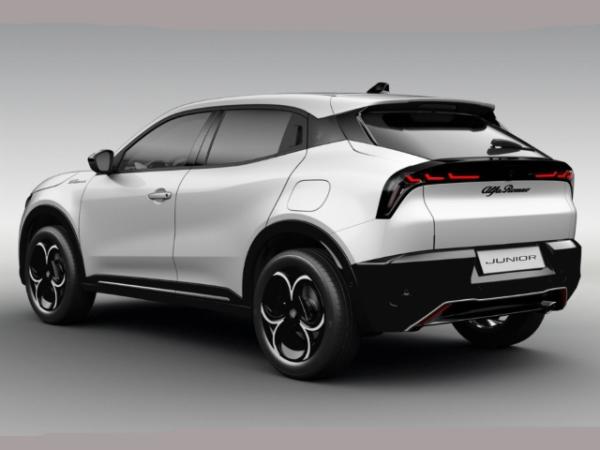 Alfa Romeo Junior Ibrida Sport Speciale MY26 1.2 VGT Hybrid LED Keyless PDCv+h