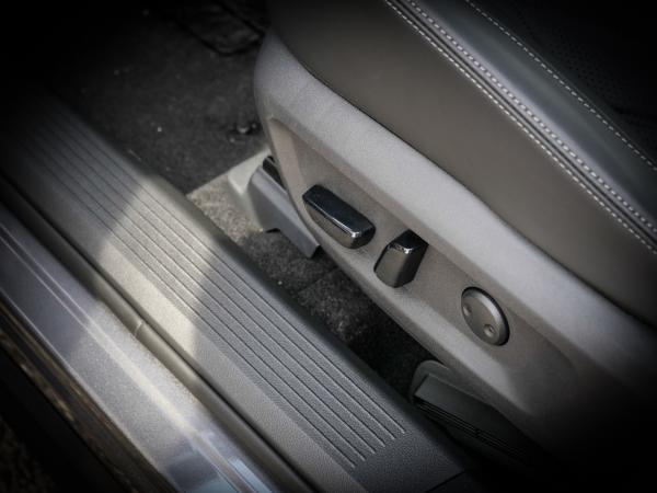 Nissan X-Trail Tekna+ 1.5 VC-T e-POWER e-4ORCE 213PS 4x4 7-Sitzer 20" *sofort verfügbar*