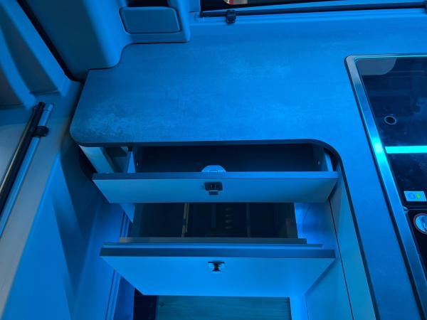 Ford Custom Nugget Titanium 320 L1 170PS Automatik ***Sofort Verfügbar***