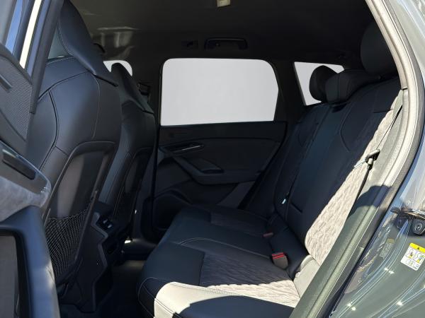 Audi Q6 e-tron performance S-line Business 225 kW 0,25% VERSTEUERUNG + HUD + TECH PLUS + MATRIX + AHK + 21 ZOLL + L