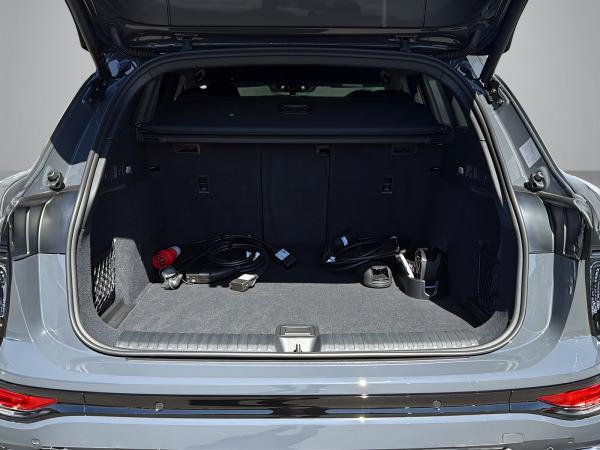 Audi Q6 e-tron performance S-line Business 225 kW 0,25% VERSTEUERUNG + HUD + TECH PLUS + MATRIX + AHK + 21 ZOLL + L
