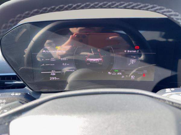 Audi Q6 e-tron S Line AHK PANO KAMERA MATRIX ACC *sofort verfügbar* U.V.M.