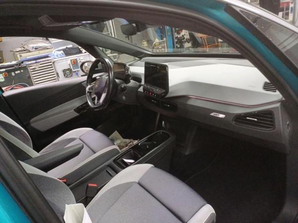 Volkswagen ID.3 PRO PERFORMANCE MAX 1st EDITION ACC.WÄRMEPUMPE.KAMERA.NAVI.HUD.PANO