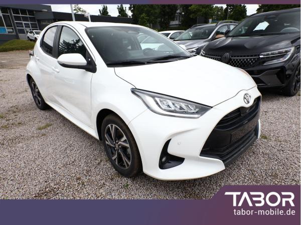 Toyota Yaris LED DigiC Privacy ACC Kam 16"LM CarPlay Toyota Yaris LED DigiC Privacy ACC Kam 16"LM CarPlay