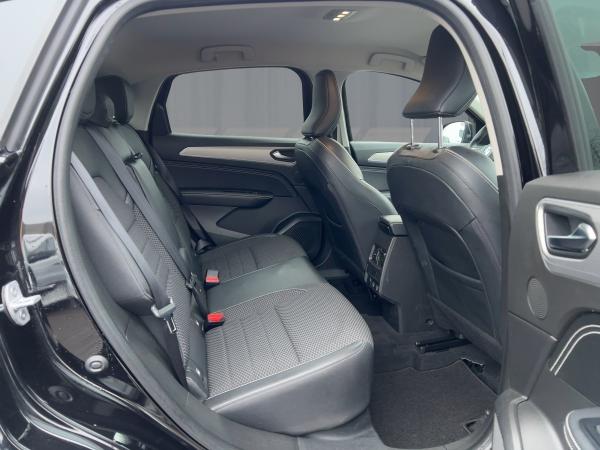 Renault Arkana TECHNO TCe 140 EDC Renault Arkana TECHNO TCe 140 EDC