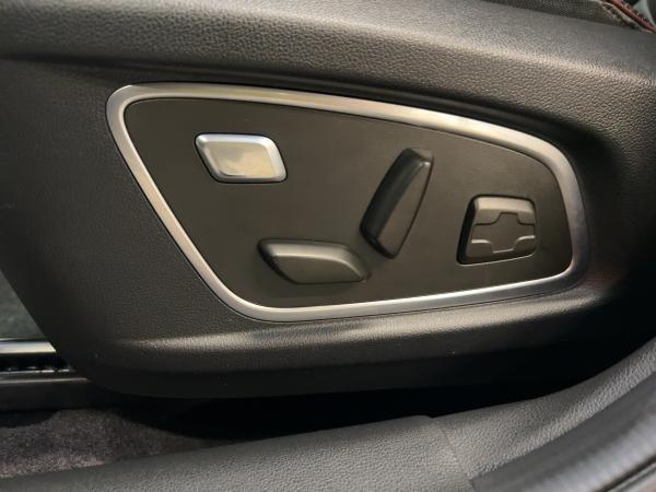 Renault Koleos INITIALE PARIS 4WD 2.0 DCI 185 CVT UPE:53