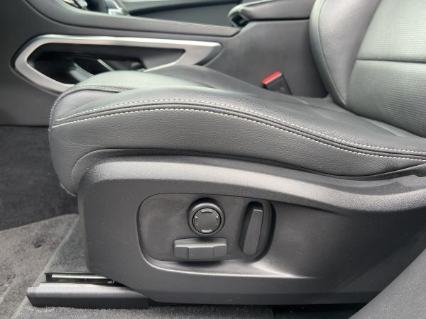 Jaguar F-Pace P400e R-Dynamic SE AWD Hybrid