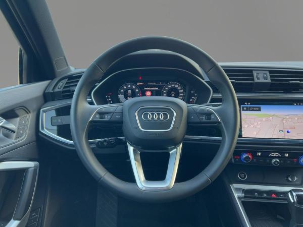 Audi Q3 35 TFSI advanced S tronic Kamera Sitzhzg Navi