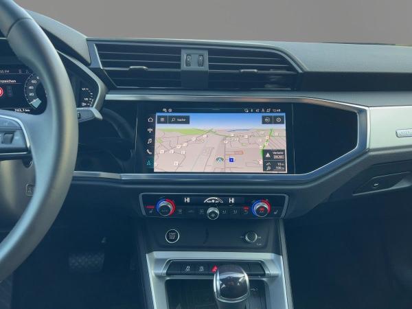 Audi Q3 35 TFSI advanced S tronic Kamera Sitzhzg Navi