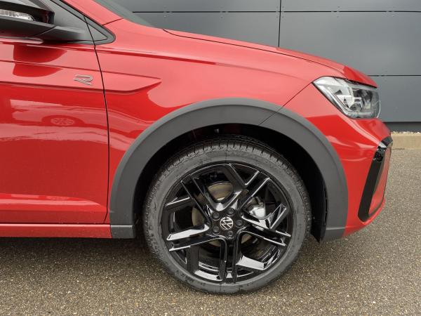 Volkswagen Taigo 1.5 TSI DSG R-Line LED RFK AHK BLACK ACC CarPlay