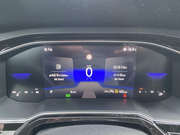 Volkswagen Taigo 1.5 TSI DSG R-Line LED RFK AHK BLACK ACC CarPlay