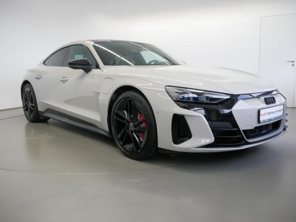 Audi RS e-tron GT MATRIX PANO HEAD-UP B&O 360° 4xSHZ