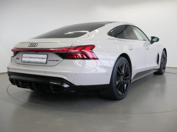 Audi RS e-tron GT MATRIX PANO HEAD-UP B&O 360° 4xSHZ