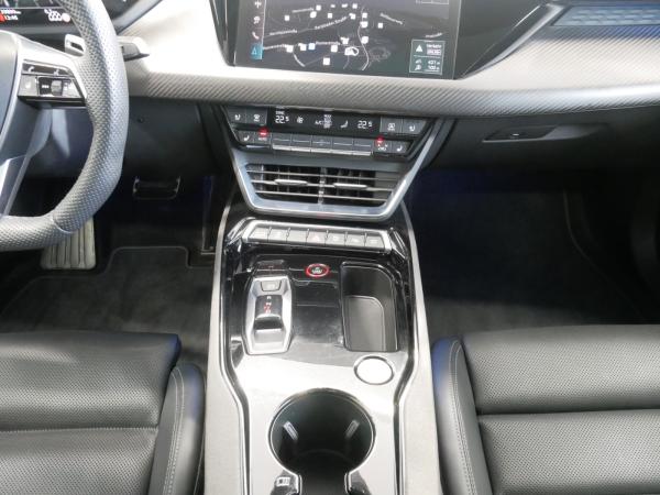 Audi RS e-tron GT MATRIX PANO HEAD-UP B&O 360° 4xSHZ