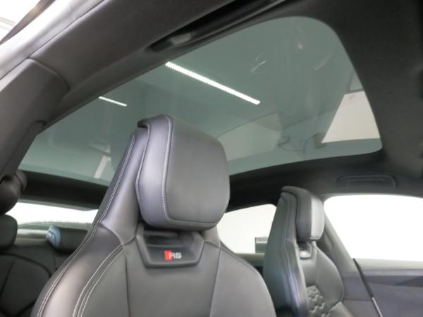 Audi RS e-tron GT MATRIX PANO HEAD-UP B&O 360° 4xSHZ