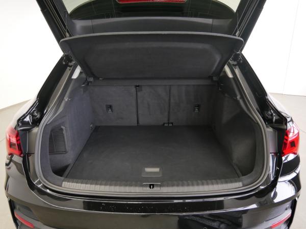 Audi Q3 Sportback 45 TFSI e S tro. LED AHK virt. Cock.+ NAVI+