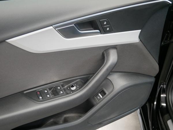 Audi A4 Avant 35 TDI S tro. advanced LED AHK NAVI+ PDC+