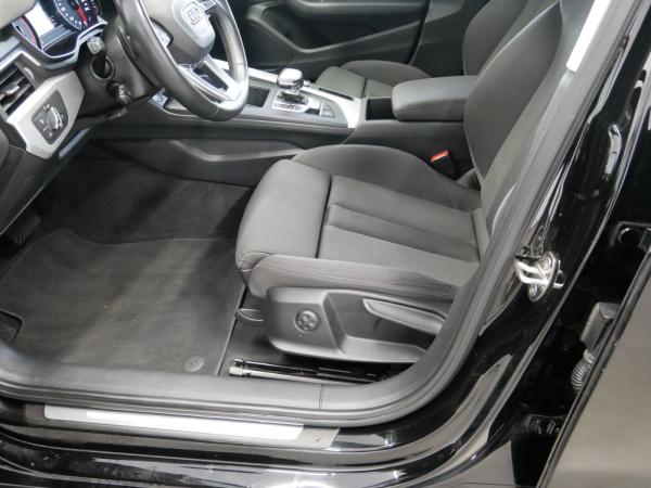 Audi A4 Avant 35 TDI S tro. advanced LED AHK NAVI+ PDC+