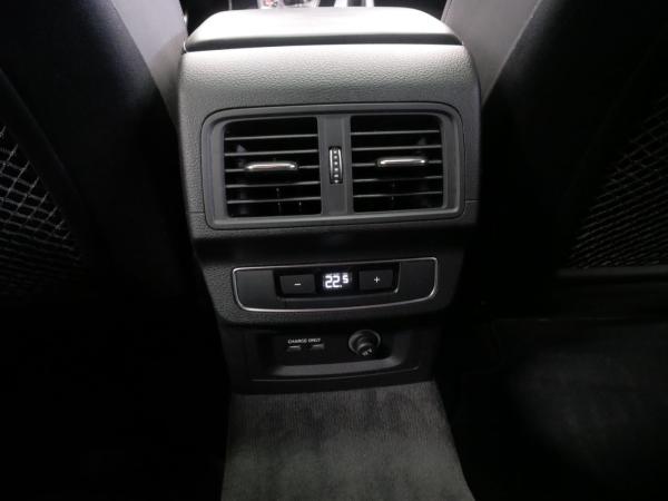 Audi Q5 40 TDI quattro S tro. advanced LED AHK PANO