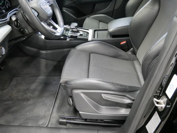 Audi Q5 55 TFSI e quattro S tro. S line MATRIX AHK