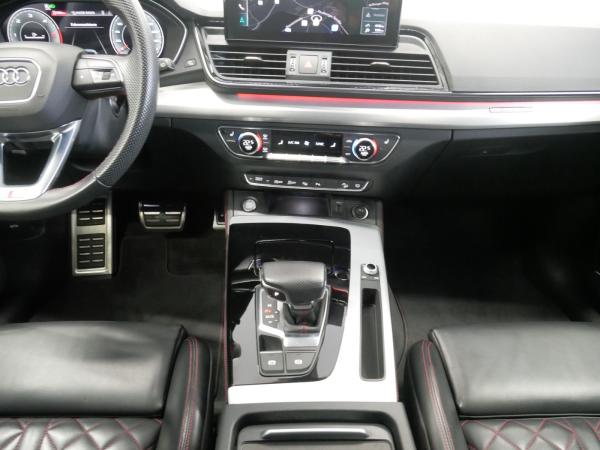 Audi Q5 40 TDI quattro S line S tro. MATRIX AHK PANO