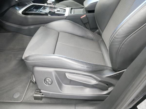 Audi Q5 50 TFSI e quattro S tro. S line MATRIX AHK