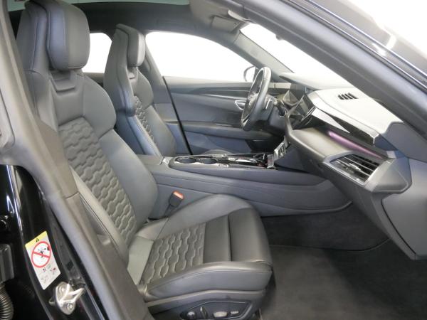 Audi e-tron GT quattro MATRIX PANO HEAD-UP 360° B&O