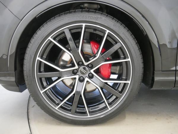 Audi Q7 50 TDI quattro S line MATRIX AHK Stdhzg.