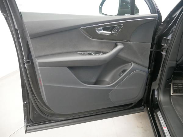 Audi Q7 50 TDI quattro S line MATRIX AHK Stdhzg.